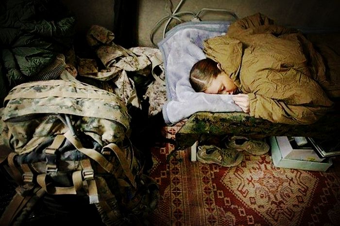 印度男子闯入美军营地宿舍,印度男子闯入美国女兵营房