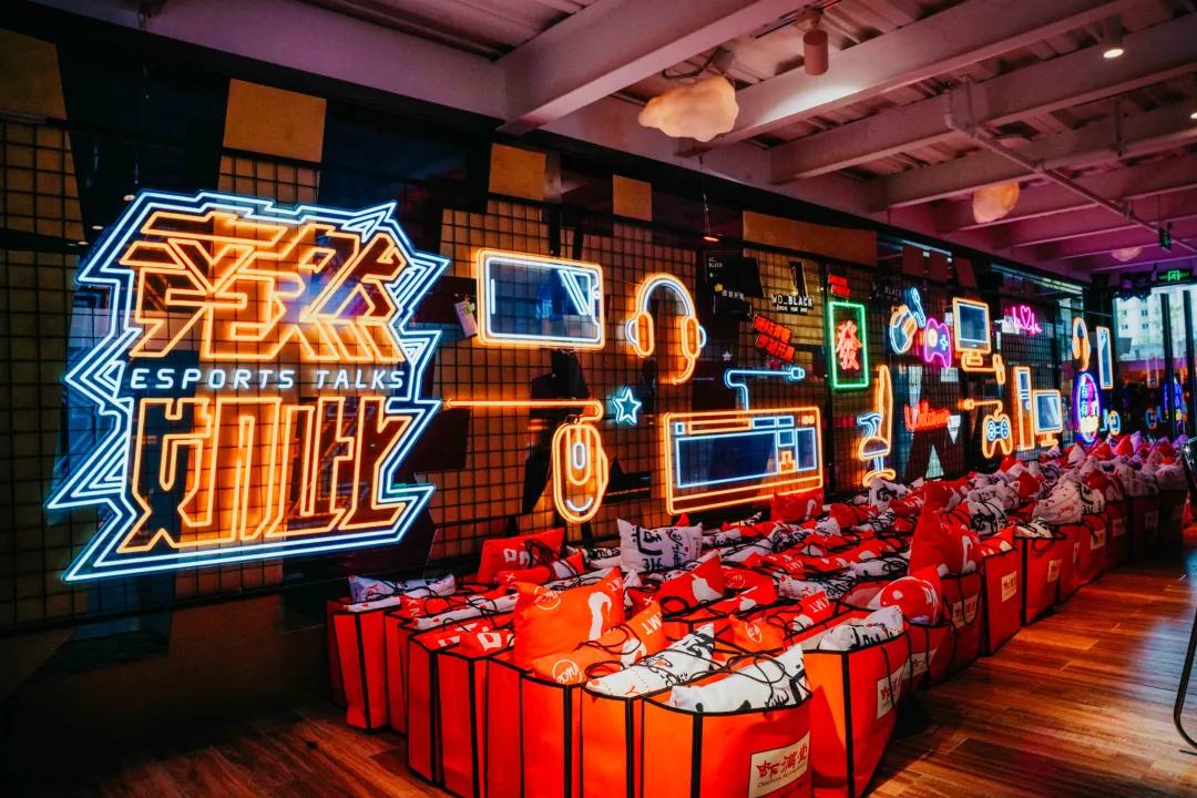 虾满堂自助龙虾,虾满堂龙虾馆干锅烤鱼