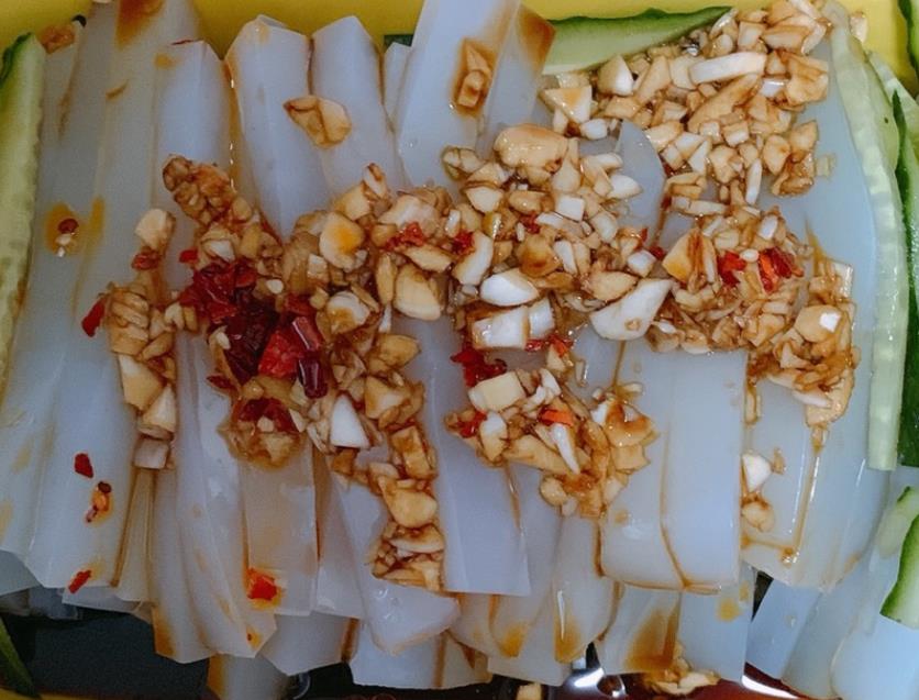 凉粉怎么做劲道不容易断,凉粉怎样做才能不碎又劲道