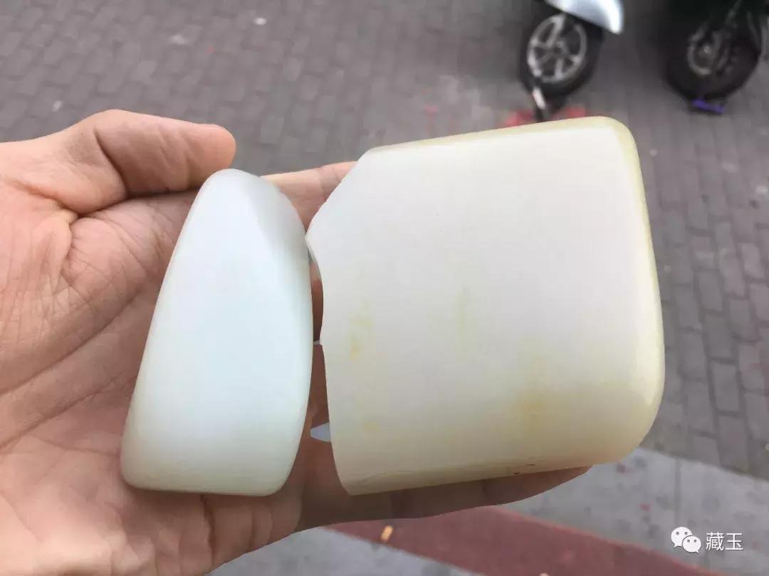 俄料和田玉为什么比较便宜 (俄料和田玉真的盘不出来吗)