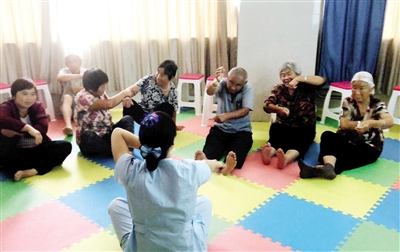 以医者之力护百姓安康,以医者仁心守护健康