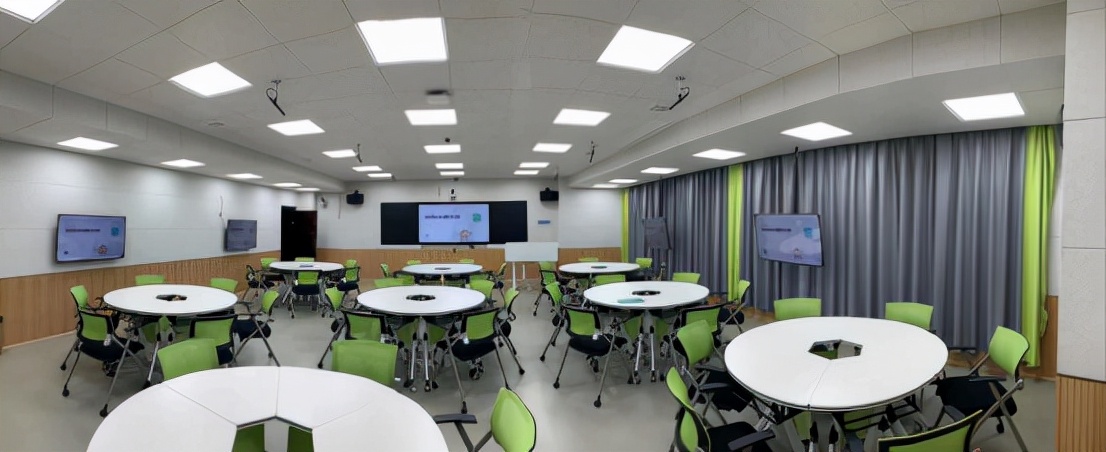 智能黑板不是魔法,但却是打开创造力的神器