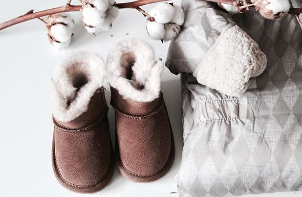 ugg加厚雪地靴不跟脚,ugg经典款中腰雪地靴怎么搭配