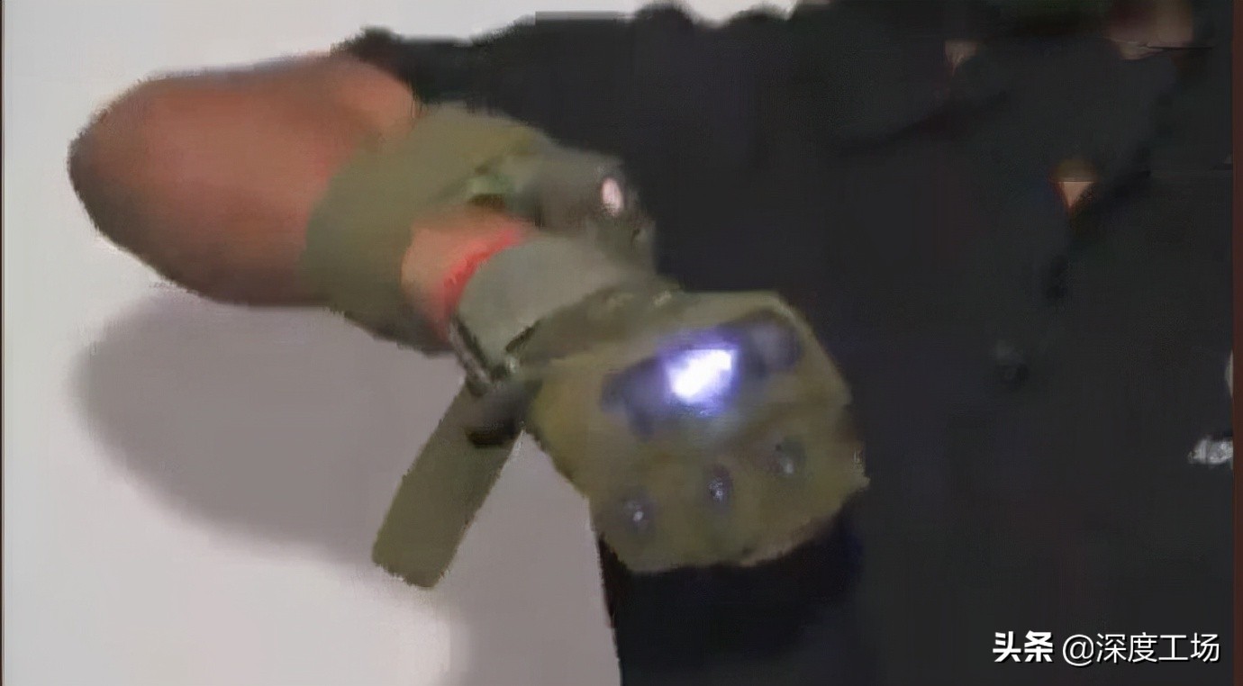 印军用电击武器,印军冷兵器电击狼牙棍