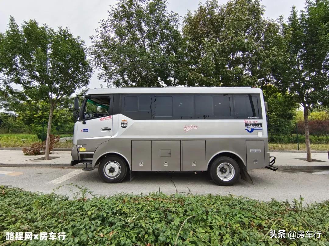 东风四驱挑战者越野房车试驾视频,东风挑战者四驱越野房车