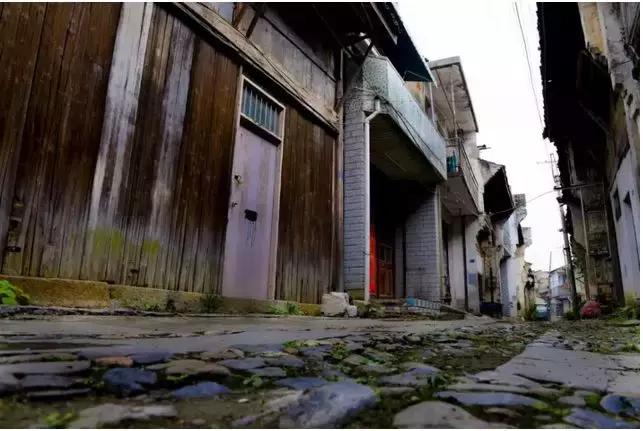 沧桑老街在哪里,沧桑古镇