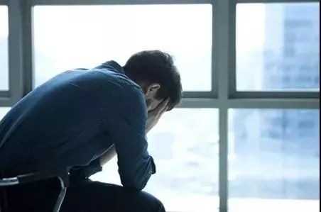 惊动公安部！研究生小伙竟做出这种事，警察上门看到这一幕……