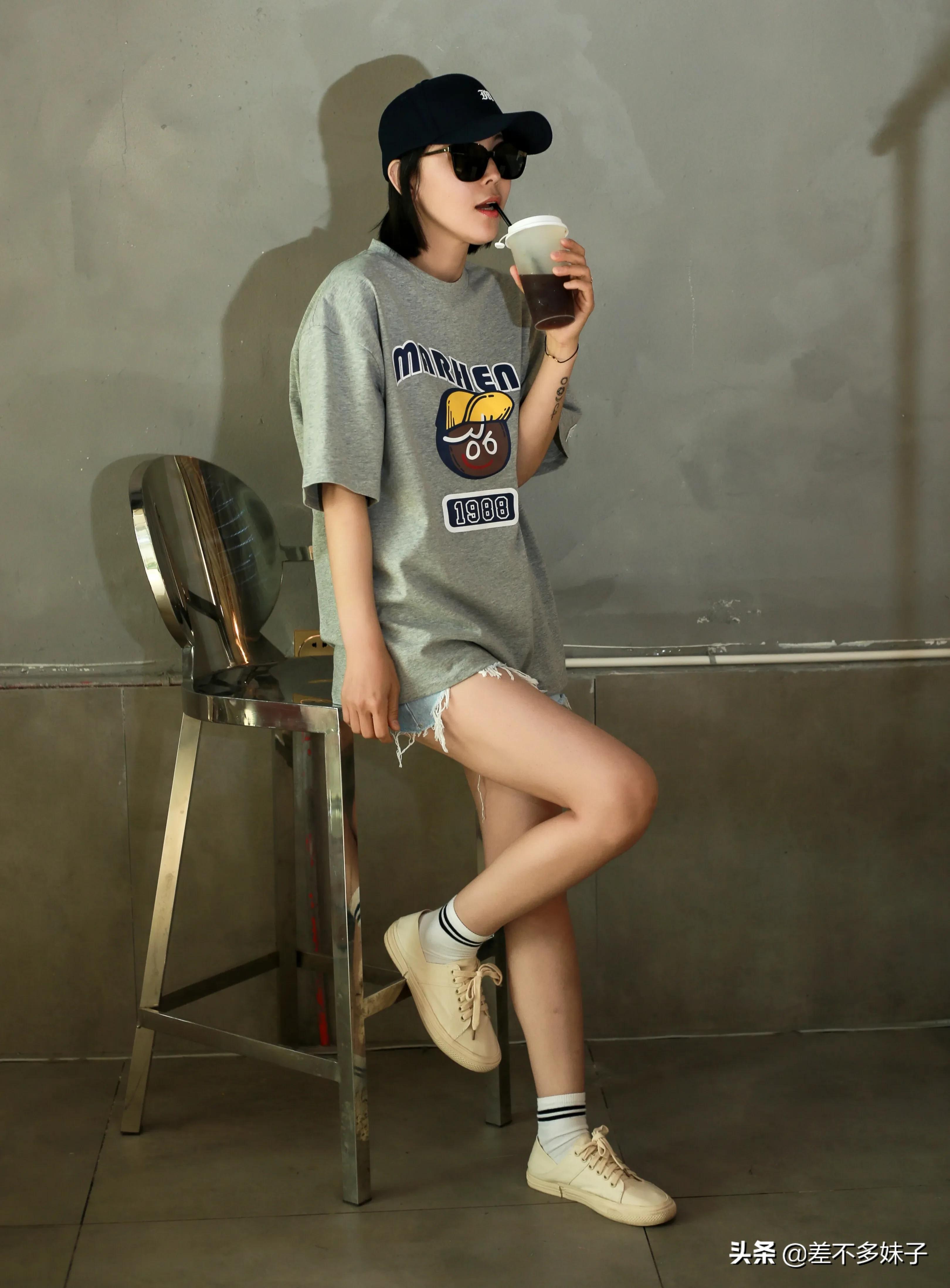 简约夏季宽松t恤ins潮牌,夏款韩系潮牌印花宽松大版t恤