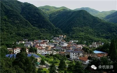 黄湖寒峡篇一一暑日送君一片清凉