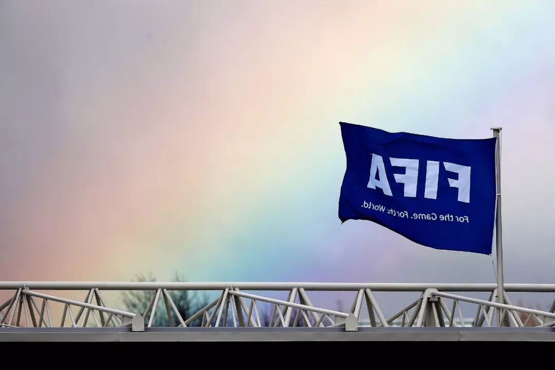 为啥巴西球员不待见贝利,巴西球员为什么钟爱黄色球衣