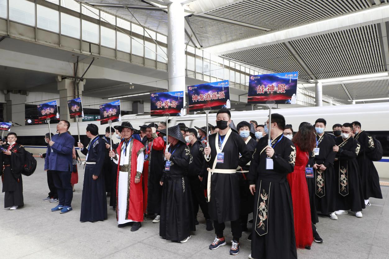 双鹿1号电池多少毫安,双鹿和南孚电池哪个好