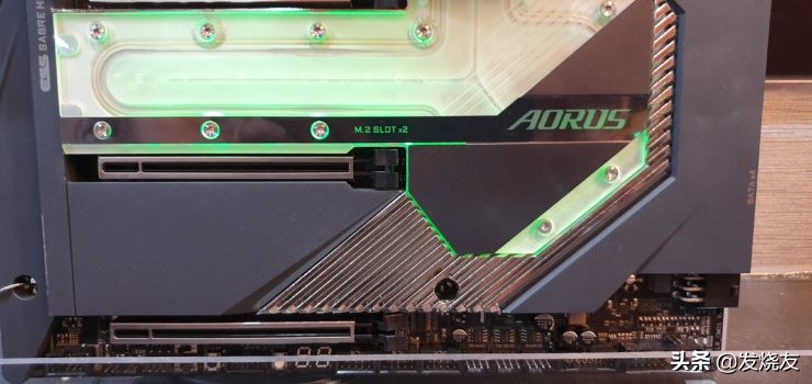 技嘉aorusxtemewaterforce水雕,技嘉4090水雕aorus