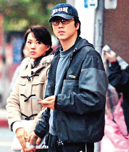 伊能静儿子穿女装做美甲,伊能静儿子美甲视频