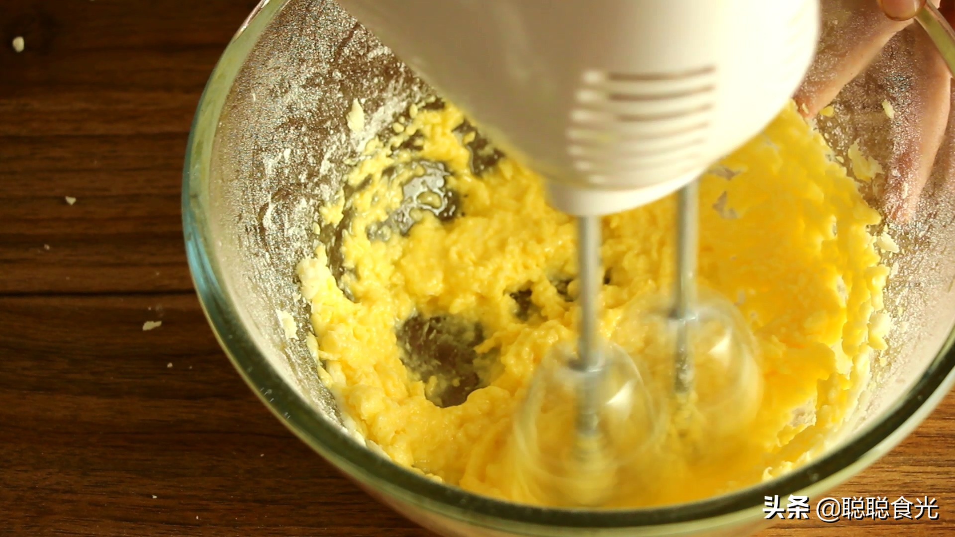 爆浆巧克力麦芬做法,趣多多王子酥性饼干香浓巧克力味