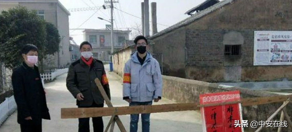 疫情期间邻里互助暖心故事,守望相助邻里和谐暖人心