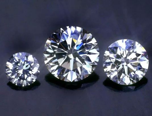 尼泊尔莫桑钻,尼泊尔莫桑钻值得买吗