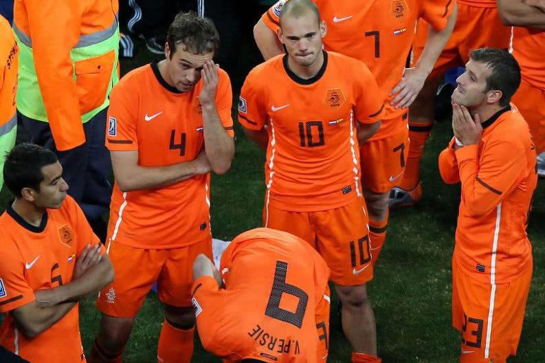 橙衣飘扬，荷兰四大才子的四次相遇