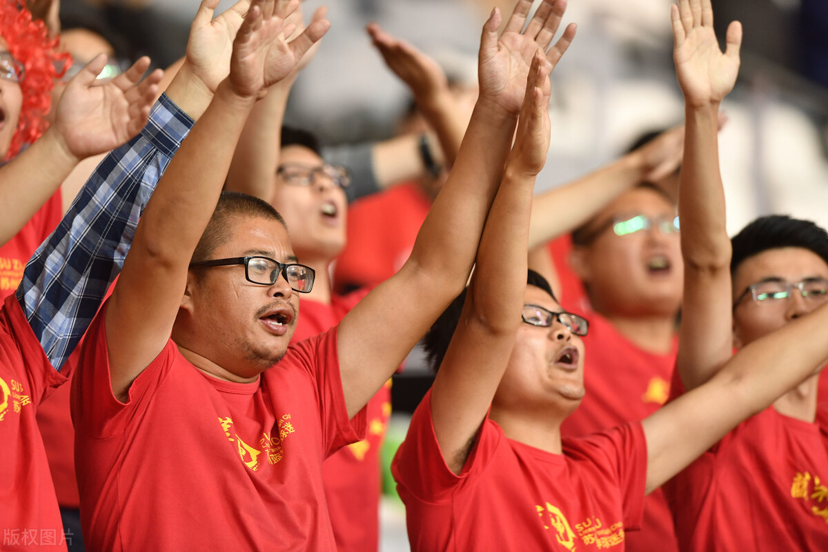 国足备战亚洲杯调整,国足世预赛战胜伊拉克