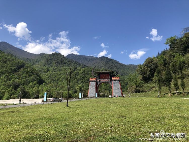 中国百慕大黑竹沟了解一下,穿越黑竹沟揭秘中国百慕大