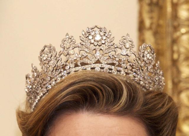 十大顶级钻石皇冠,顶级豪华钻石皇冠