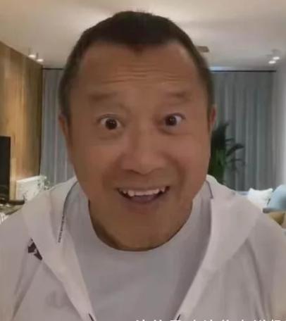 滥情的背后其实另有隐情,滥情的背后往往都是深情