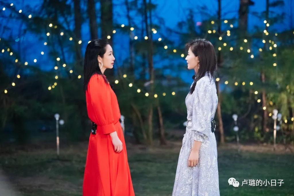 被秦海璐的私服惊艳了,秦海璐穿搭同款