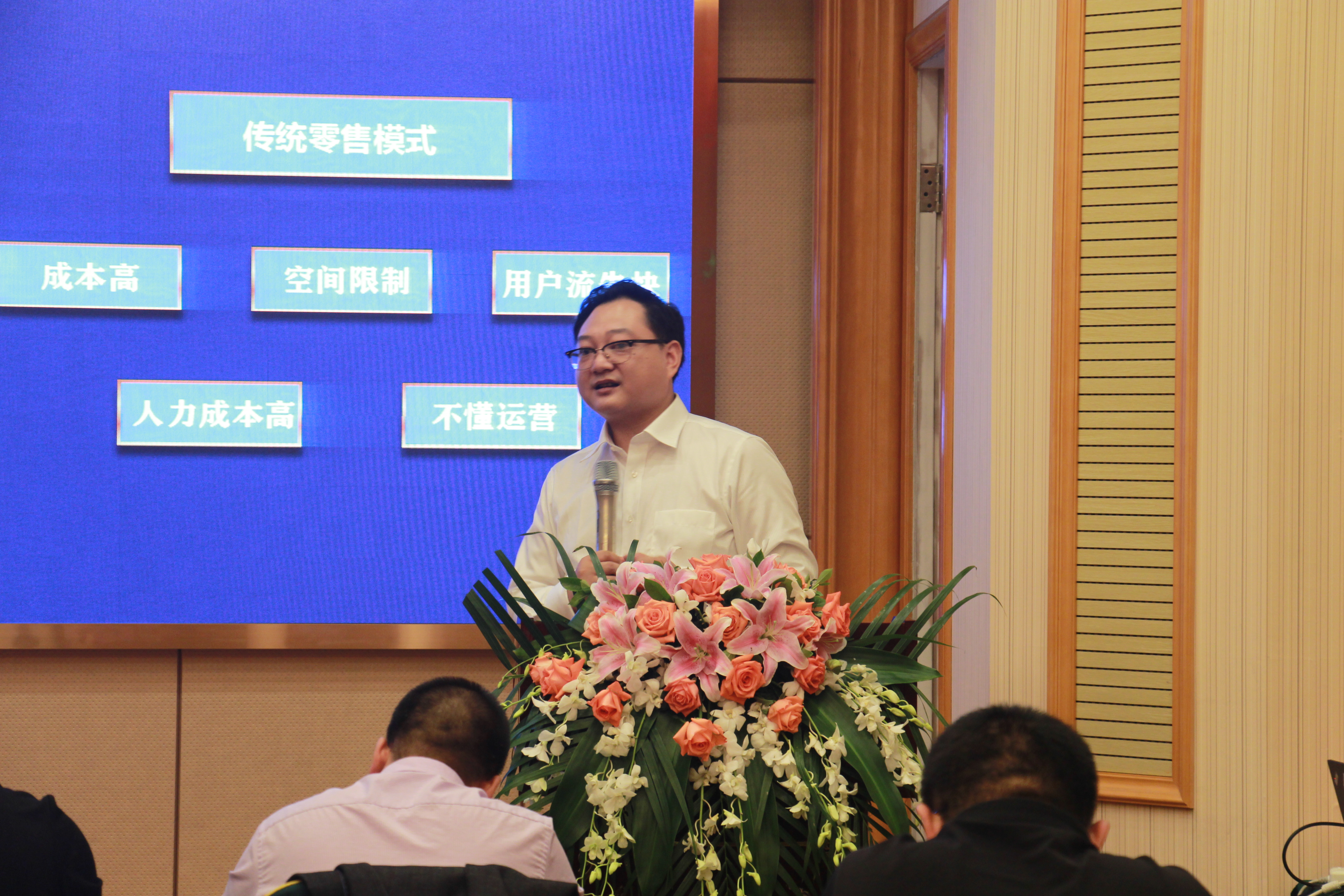 怀庄1986系列酒53度多少一瓶,怀庄1986酒53度臻享酱香型价格