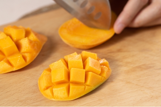 在家制作网红冰淇淋材料,自制水果冰淇淋无淡奶油无炼乳