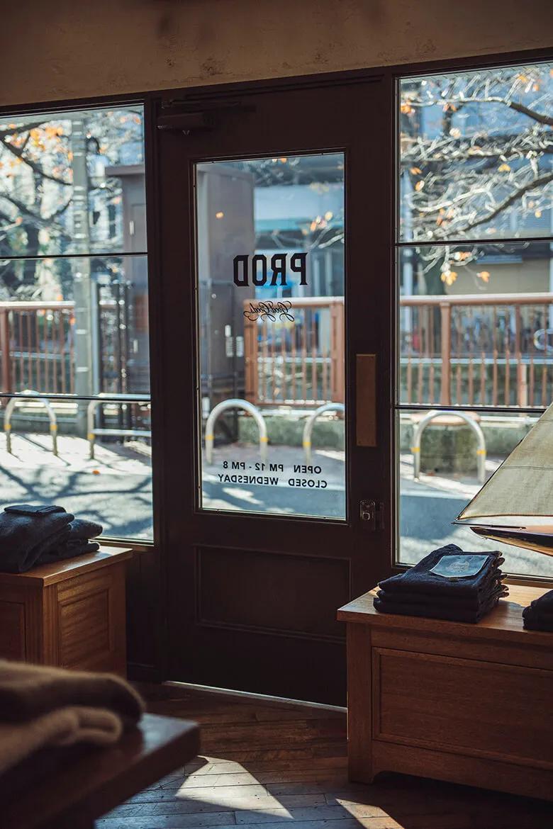 试过P.M.C.才知道,原来复古风也能很“清淡”