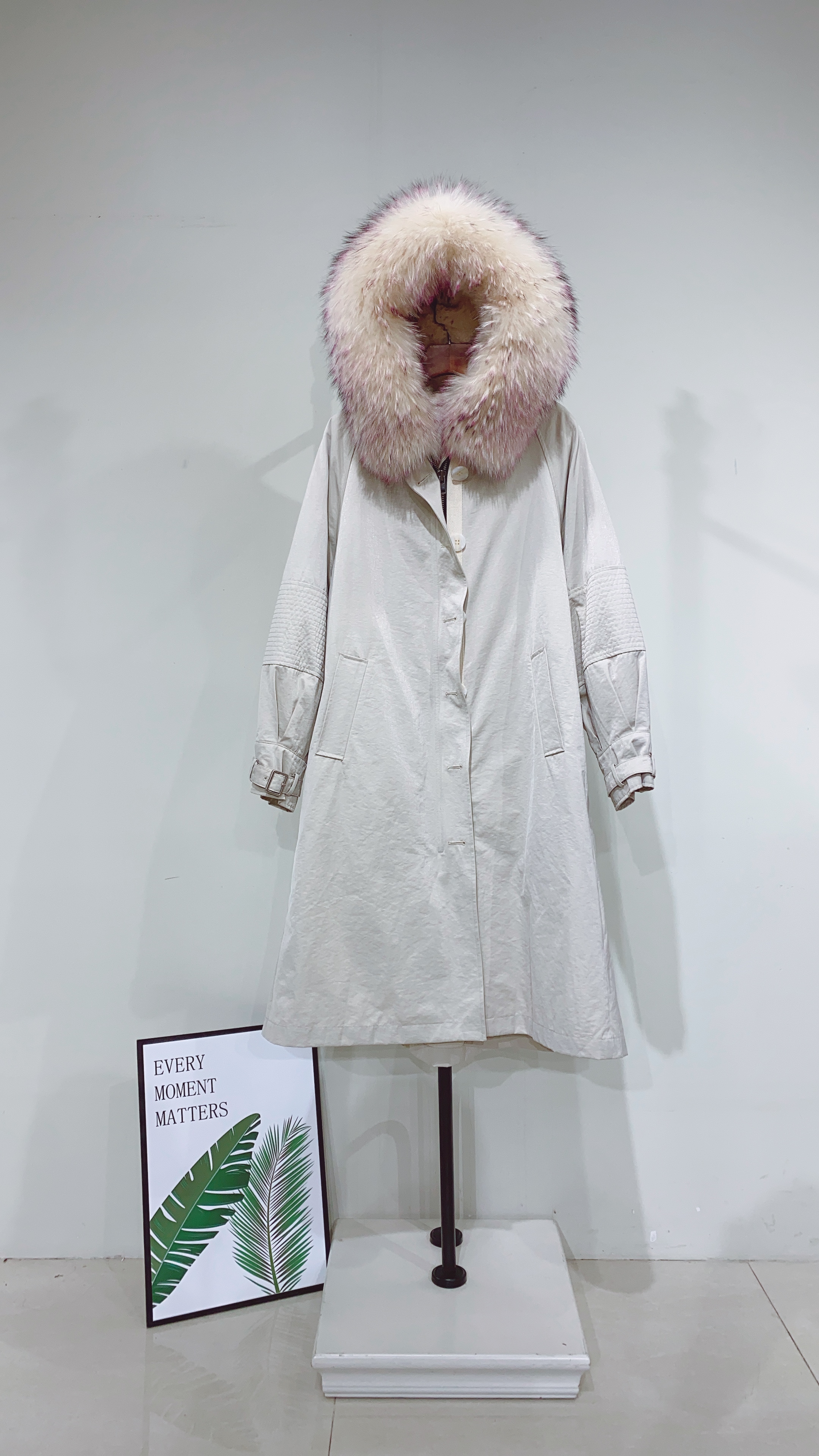 女装加盟一手货源精品店,想开一个女装店去哪里进货