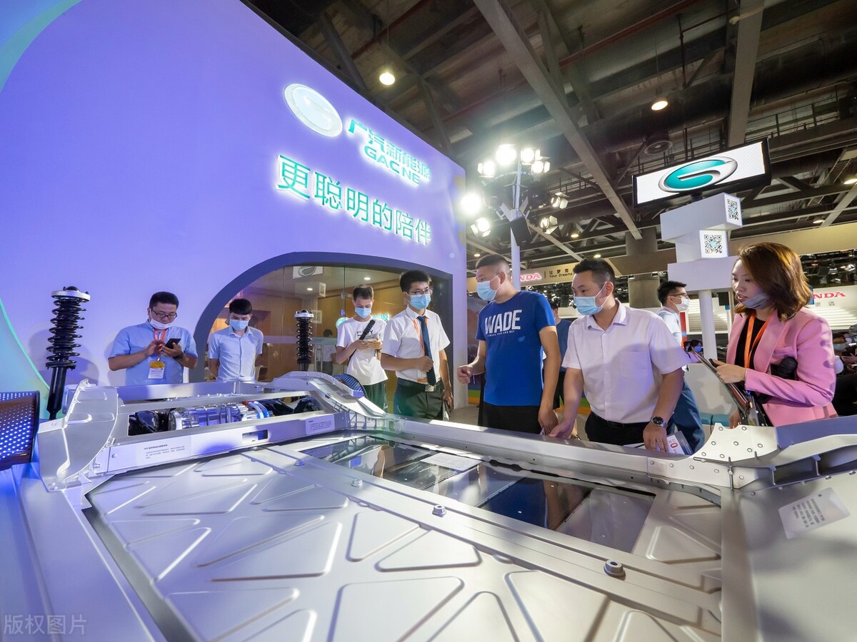 闭眼抄底最赚钱的票,茅台投资机会分析