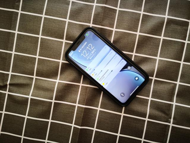 爱沃可iwalk二合一无线充电宝,爱沃可iwalk充电宝typec