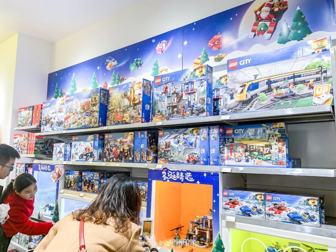 正弘城为什么这么热闹,正弘城有什么好逛的