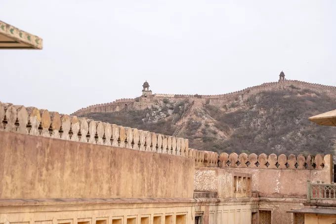 印度这座老城，房子都是粉色，去亚洲最豪华电影院只要几十元