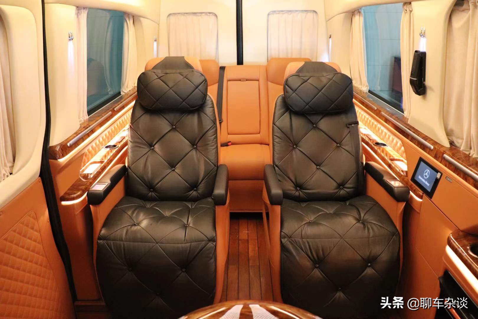 奔驰斯宾特7座爱马仕橙限量版,奔驰斯宾特爱马仕七座