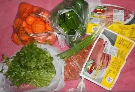 100元人民币在各国能买到什么,100元人民币在各国能买到啥