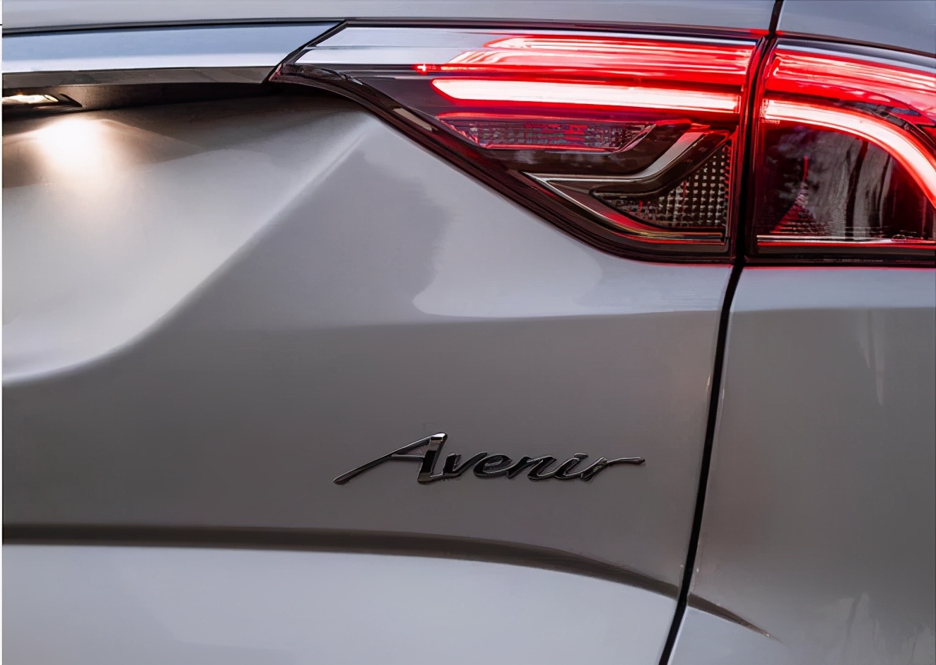 2023款全新别克昂科雷上市了吗,别克昂科雷将于下半年上市