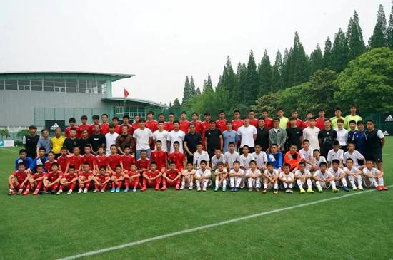 娣卞害鐮旂┒鍚堥泦,娣卞害鐮旂┒1