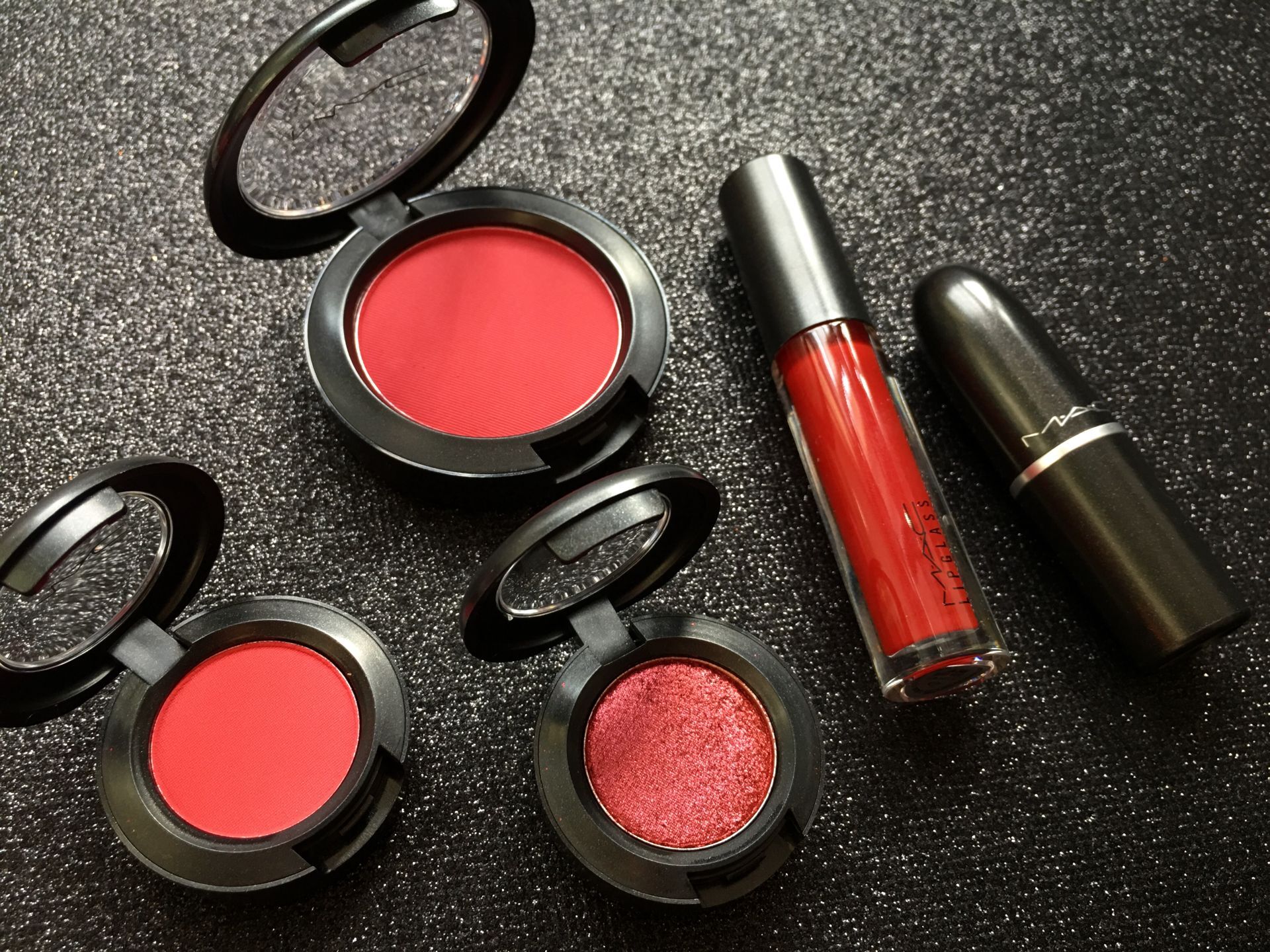 macrubywoo试色适合哪个季节,mac复古红rubywoo同款色号