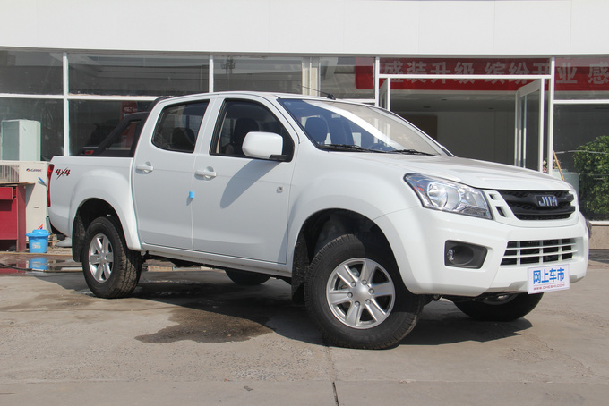 五十铃皮卡哪款最省油,五十铃皮卡dmax油耗测试