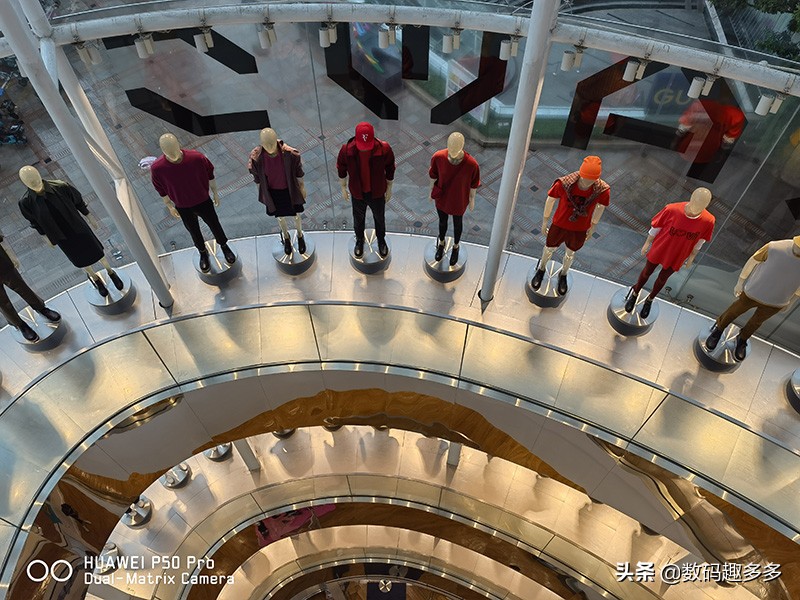 新手如何快速上手华为p50pro,深度评测华为p50与华为p50pro视频