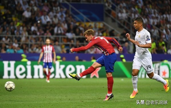 世界足坛假摔名场面,足球世界点球小碎步