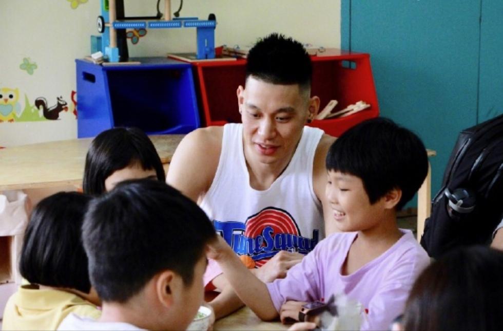 林书豪nba生涯为什么这么快,林书豪最艰难一个赛季