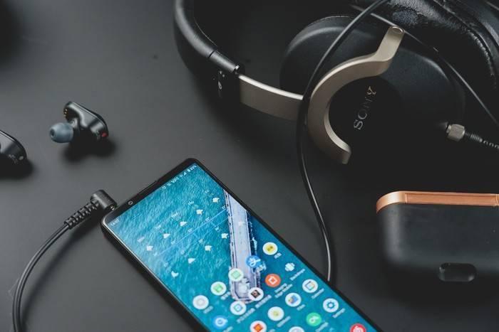 全球数码相机销量暴降！垄断市场的日本爆亏！网友：奥运都救不了