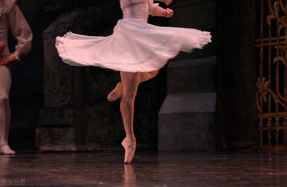 女生17岁155cm还能长多高,女孩身高155不能报考什么专业