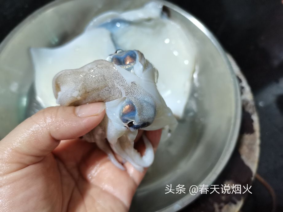 墨鱼炒什么配菜好吃又简单,墨鱼炒什么菜最好吃