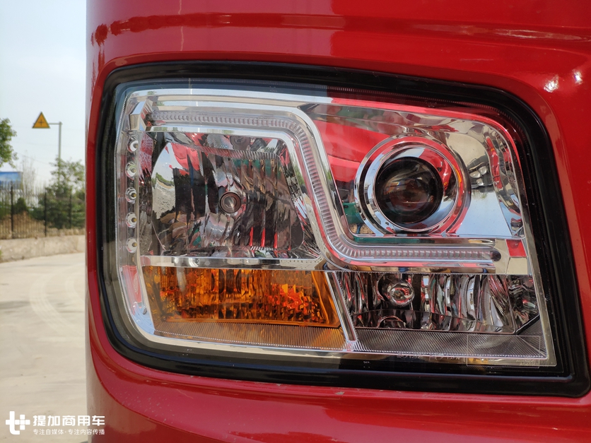 陕汽德龙新m3000这车怎么样,陕汽德龙新款x3000载货汽车怎么样