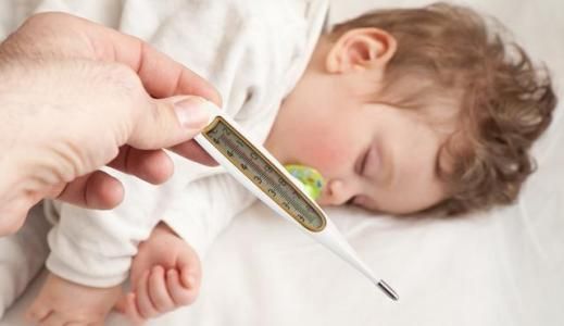 小孩睡觉发烧39要不要叫醒吃药,小孩半夜发烧37.5度要叫醒吃药吗