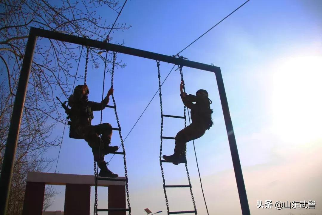 在军营的日子里,在军营里挥洒青春和汗水