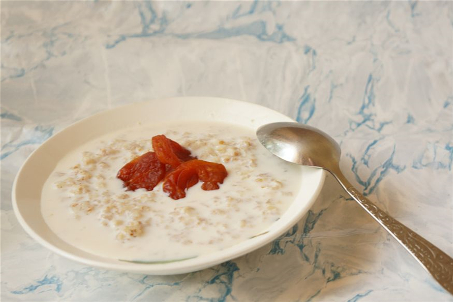 孕晚期如何让胎儿体重涨慢点,孕晚期胎儿发育的注意事项